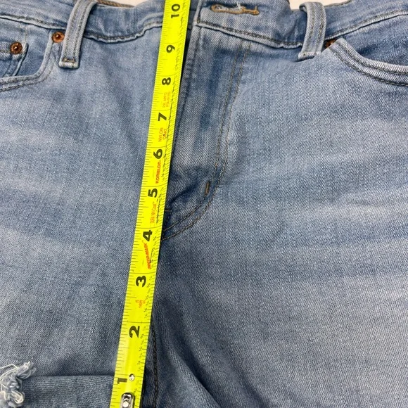 Levi's Light Blue Jean Shorts - Picture 4 of 4